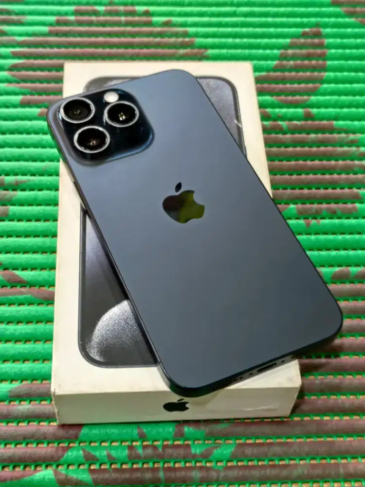 Iphone 15 pro max 256 gb ex ibox bh 87%