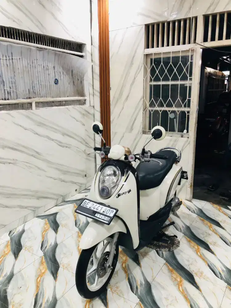 HONDA SCOOPY ISTIMEWA 2012 Pajak Hidup