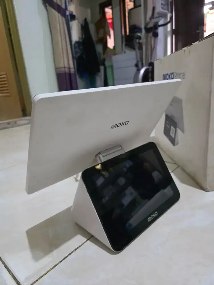 Tablet untuk kasir 2 muka, Moka