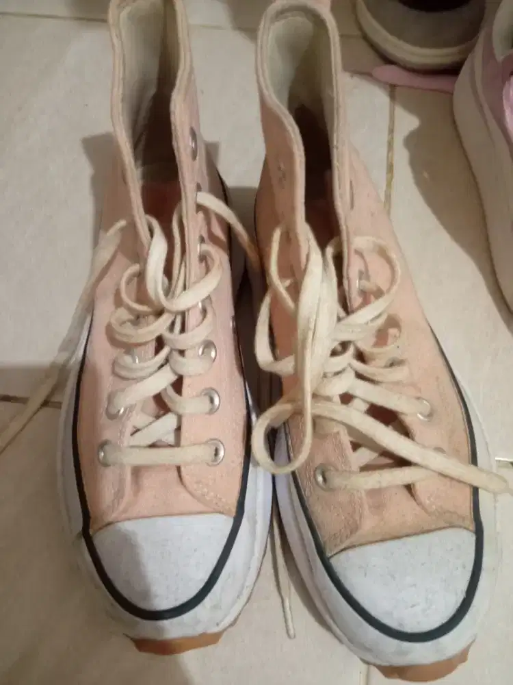 Sneakers Converse cewek