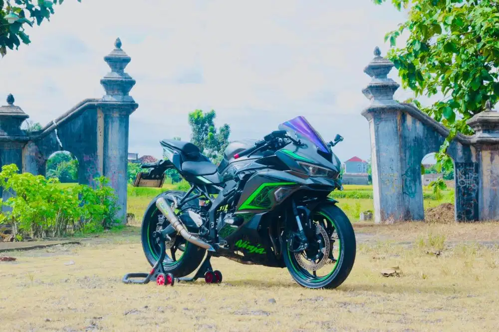 Kawasaki zx25R ABS 2023 mulus benelli 600 er6n KTM Duke 390 vulcan 650