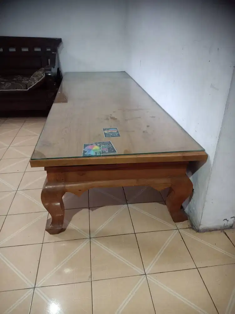 meja kayu jati besar