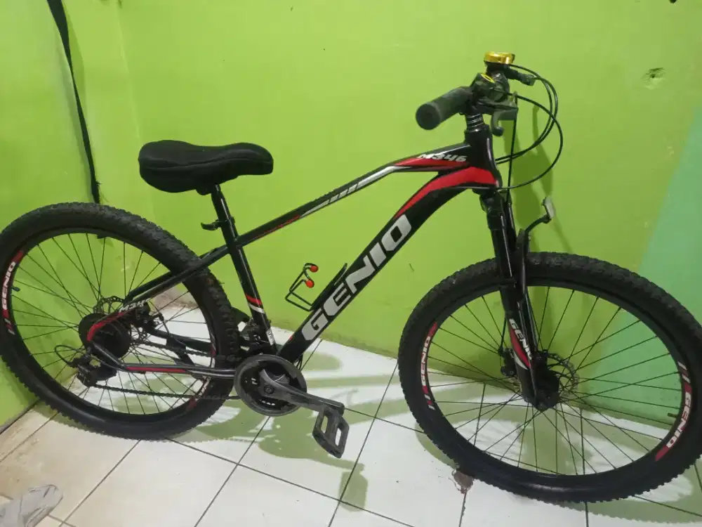 Sepeda dewasa ukuran 27 Ginio M346