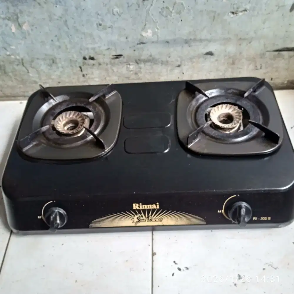 Kompor gas RINNAI 2 tungku RI-302S