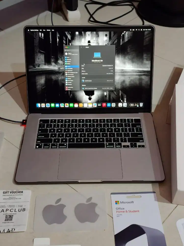 Macbook Air M2 15inch 2023