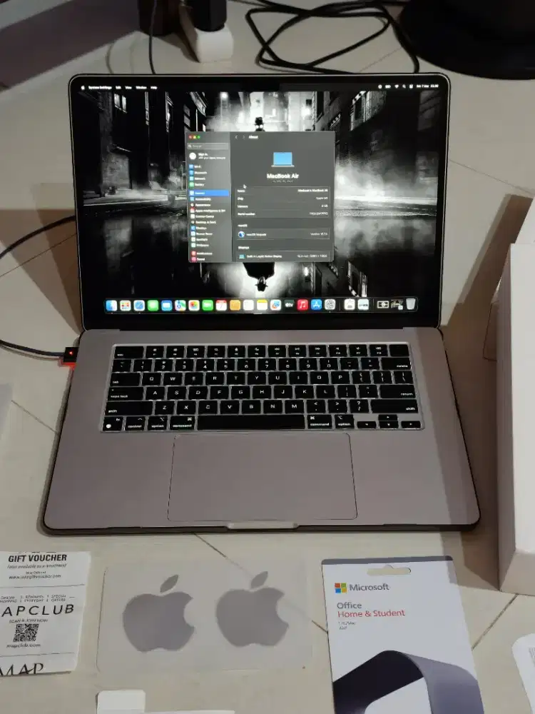 Macbook Air M2 15inch 2023