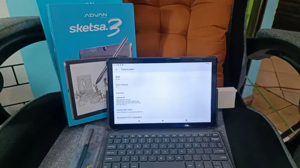 TAB ADVAN SKETSA 3, 6/128. KEYBOARD, STYLUS PEN.