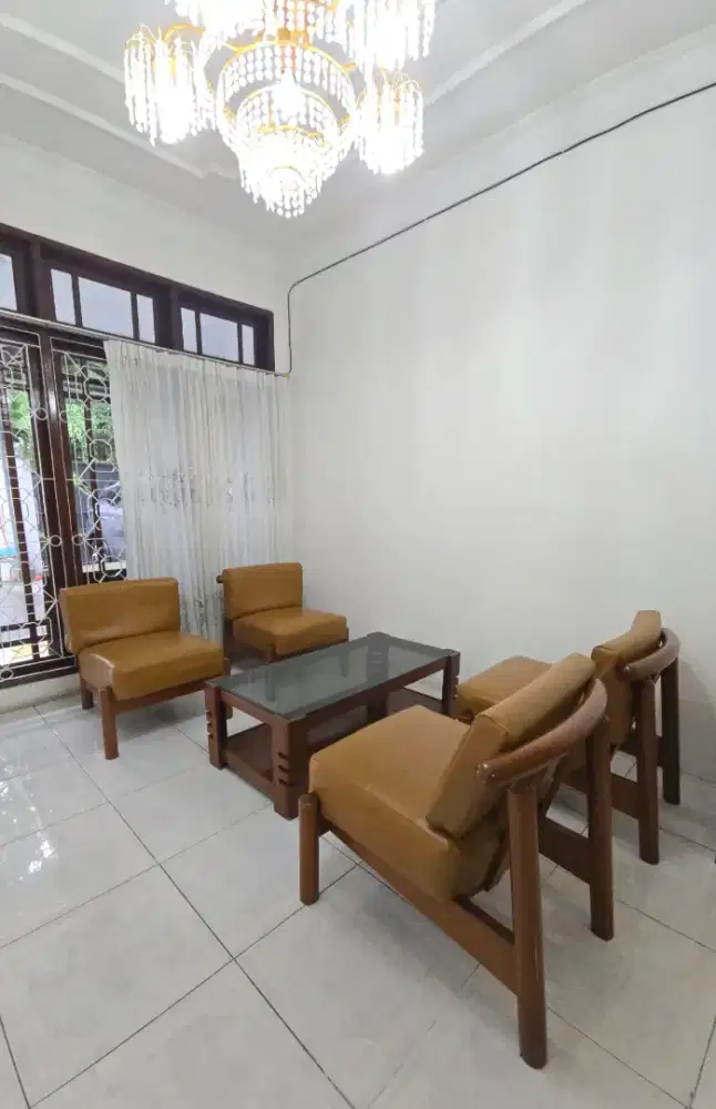 Dijual 1 set sofa dari kayu jati