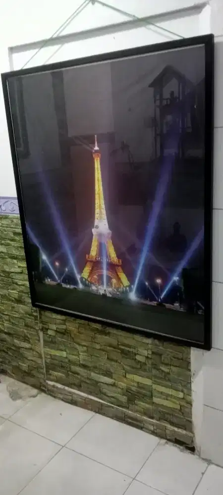 Di jual bingkai pajangan cocok utk cafe atau dekorasi rumah