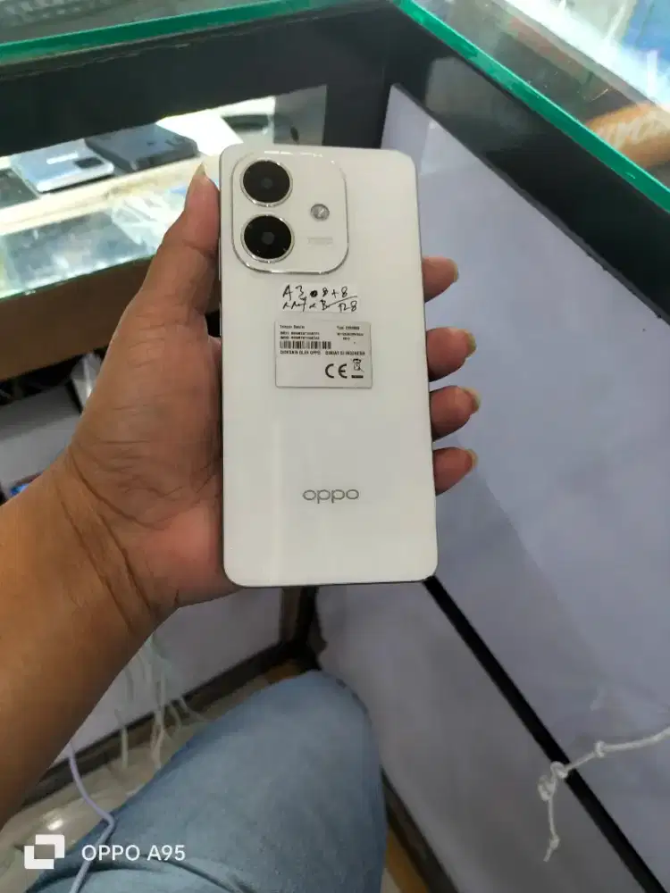 oppo a3 ram 8+8 internal 128 mulus
