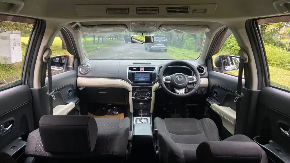 Terios 1.5 R Deluxe AT 2020 Silver Kredit TDP 10 JUTA