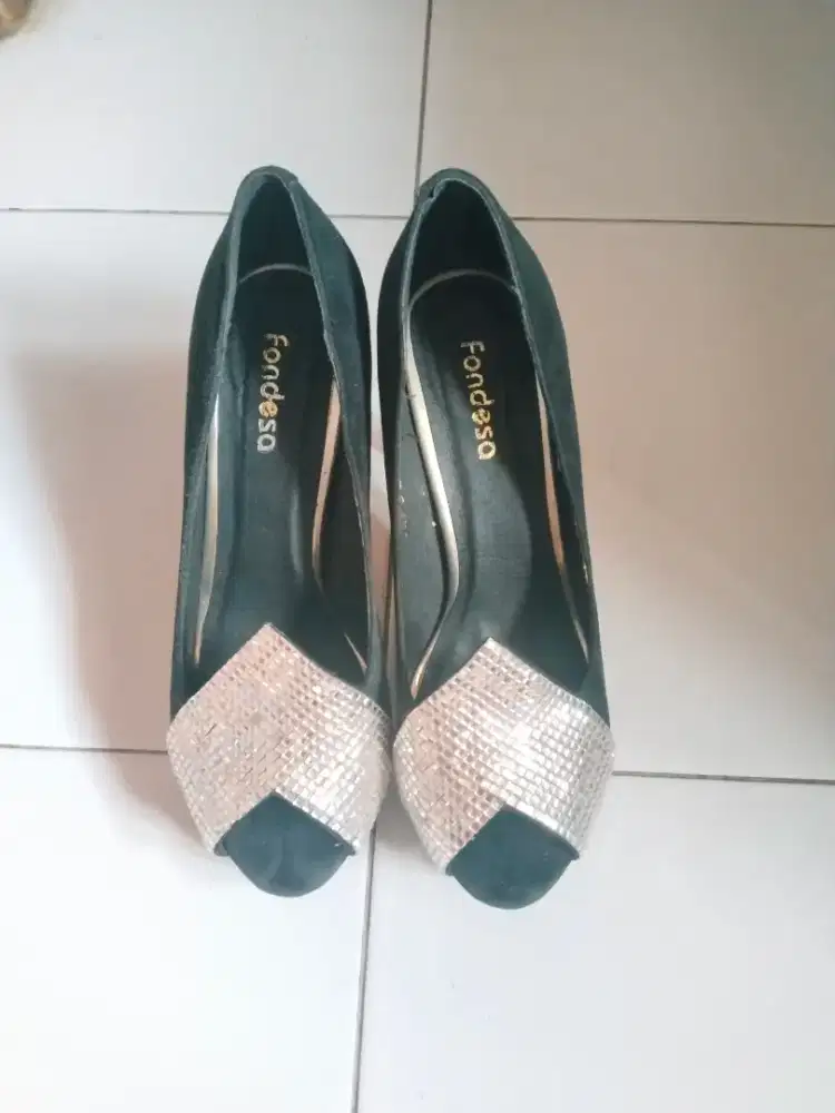 jual preloved heels