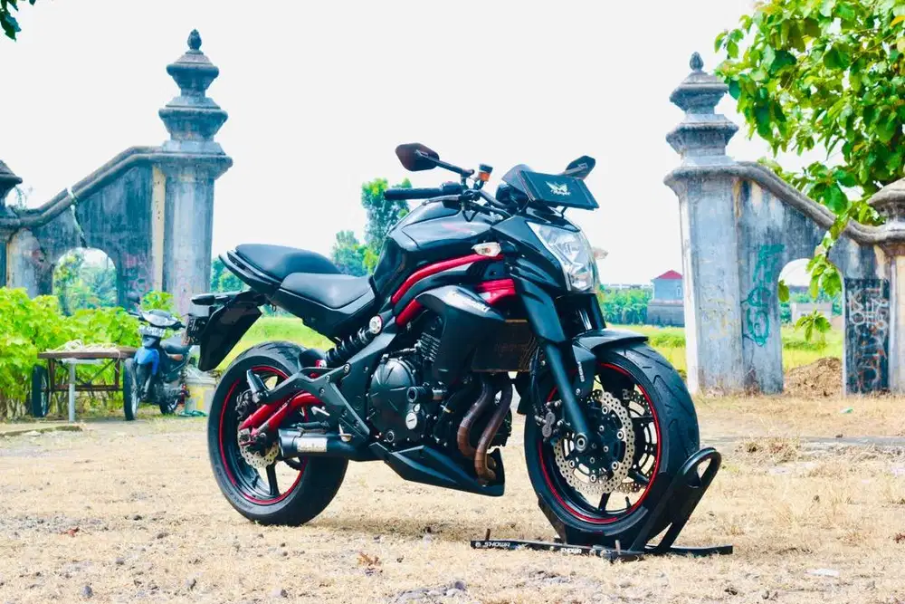 Kawasaki er6n 650 ABS Red Casis 2016 mulus benelli 600 vulcan 650