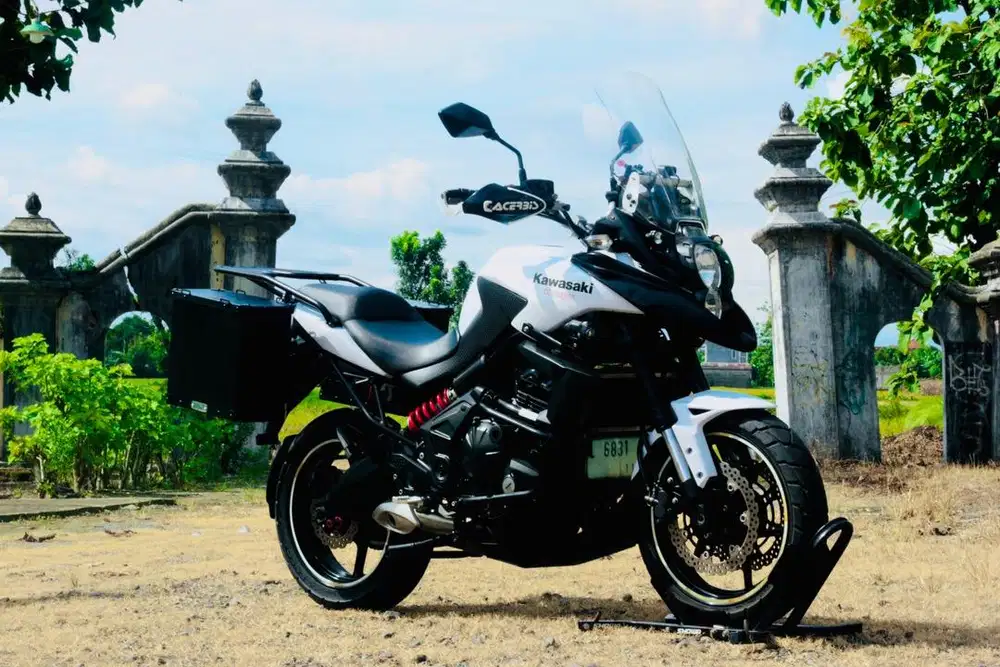 Kawasaki versys 650 mulus BMW GS310 CB500X KTM 390 adventure