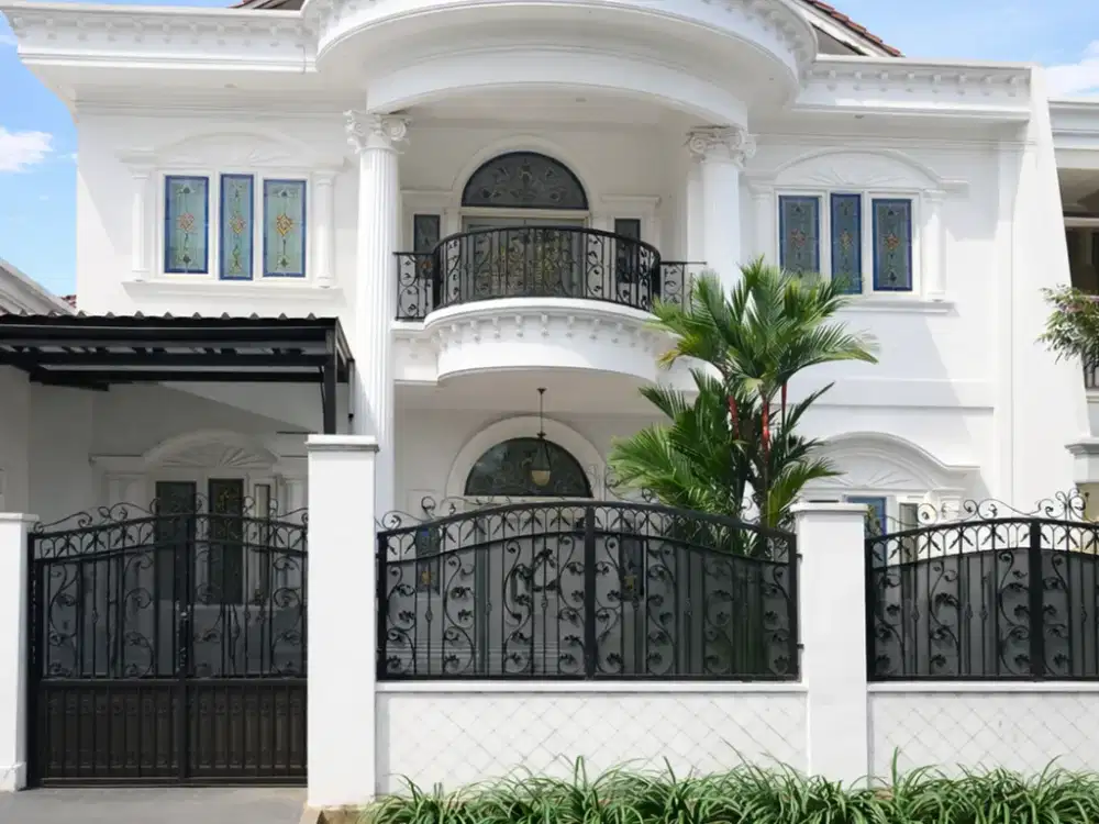 Rumah mewah classy di Jakarta Barat PR 11281