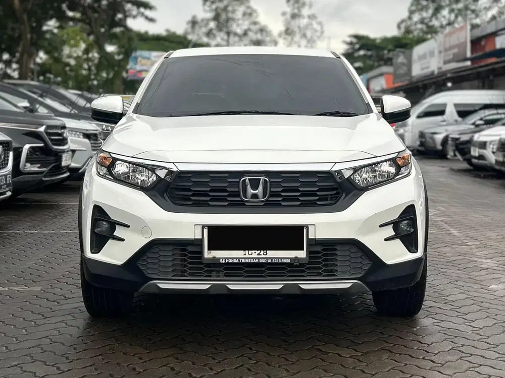 TERMURAH HONDA WRV E 1.5 CVT MATIC 2023 PUTIH