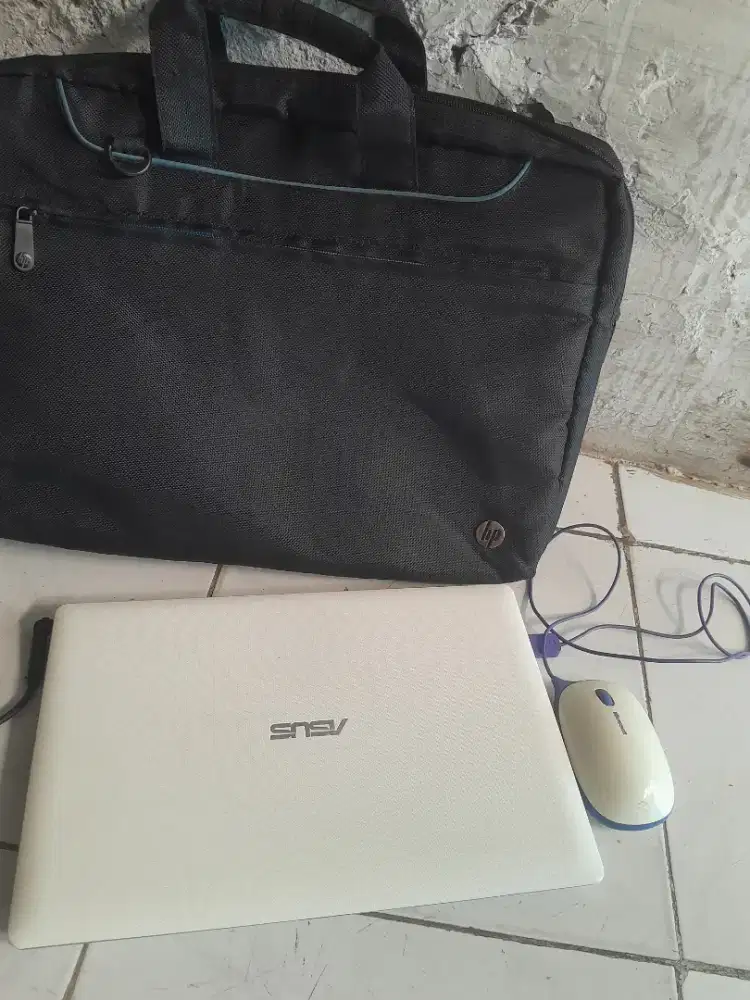 Jual notebook asus X201E minus kadang hidup kadang mati jual apa adany