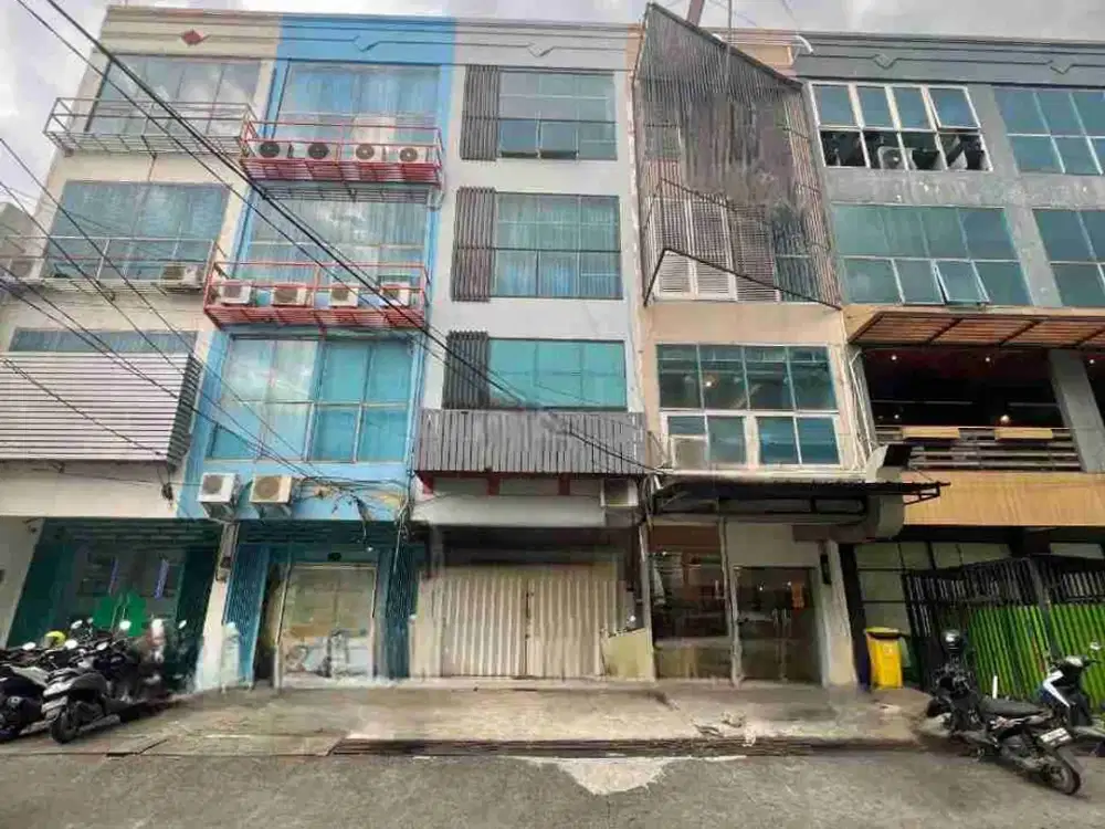 DIJUAL RUKO 4 LT SDH RENOVI DI MANYAR KERTOARJO DAERAH ELIT SBY TIMUR