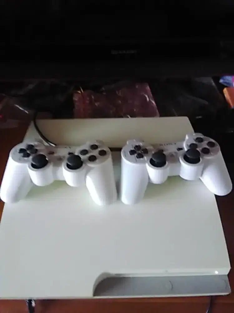 PlayStation 3 warna putih original