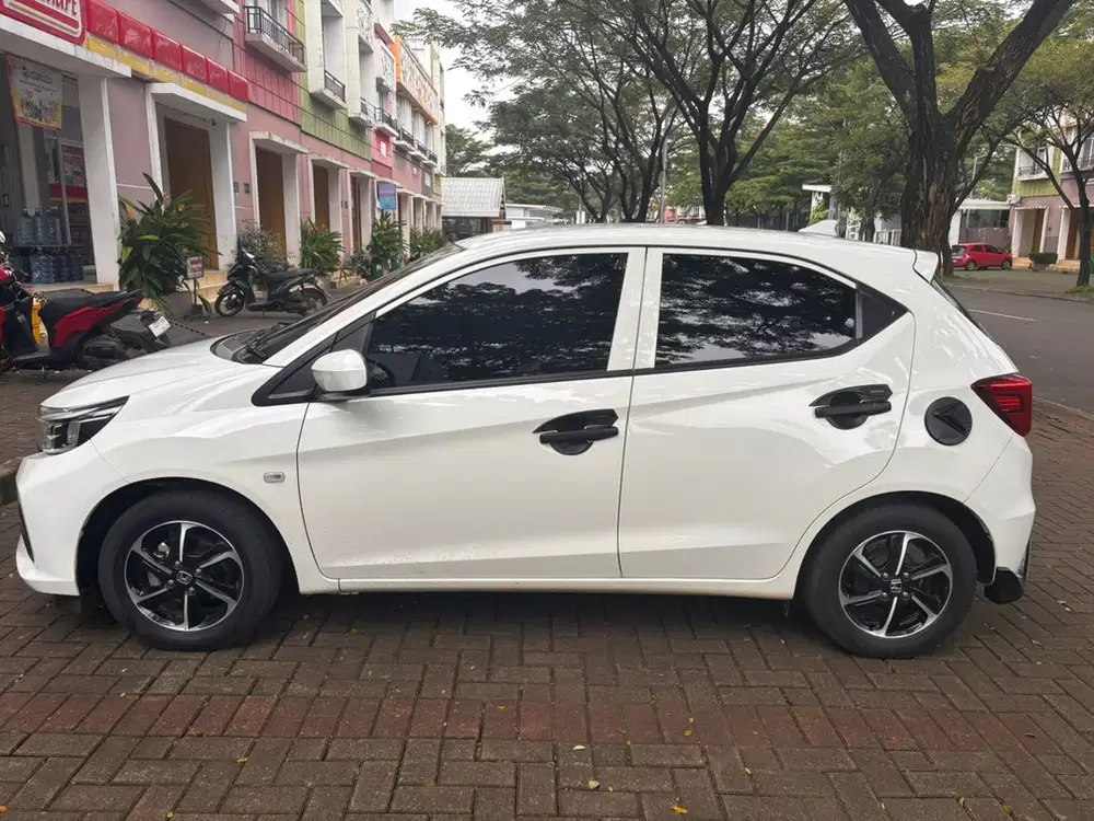 Honda Brio Satya 2024 Bensin