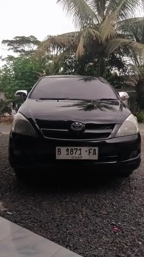 Toyota Kijang Innova 2007 Bensin