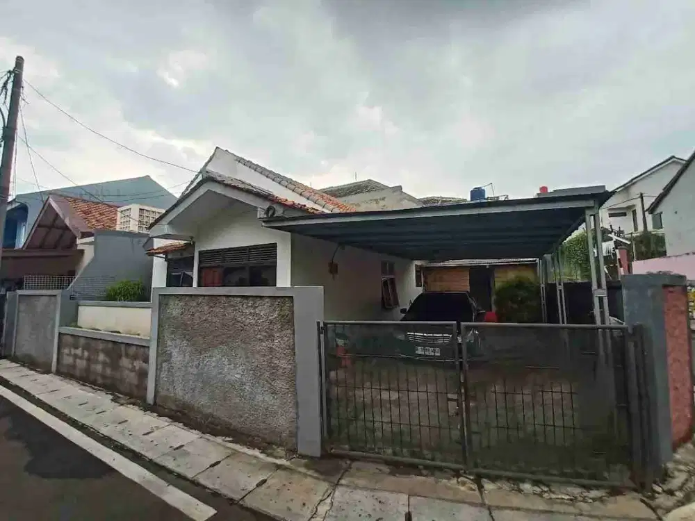 Di jual Rumah bangunan lama layak huni di bintaro tangerang selatan