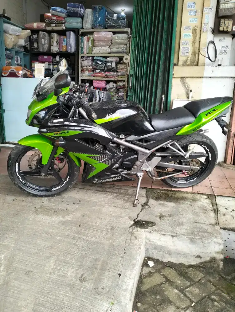 Jual motor ninja rr thn 2015