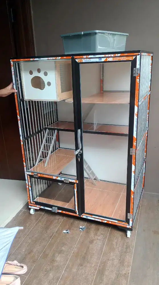 Kandang kucing aluminium