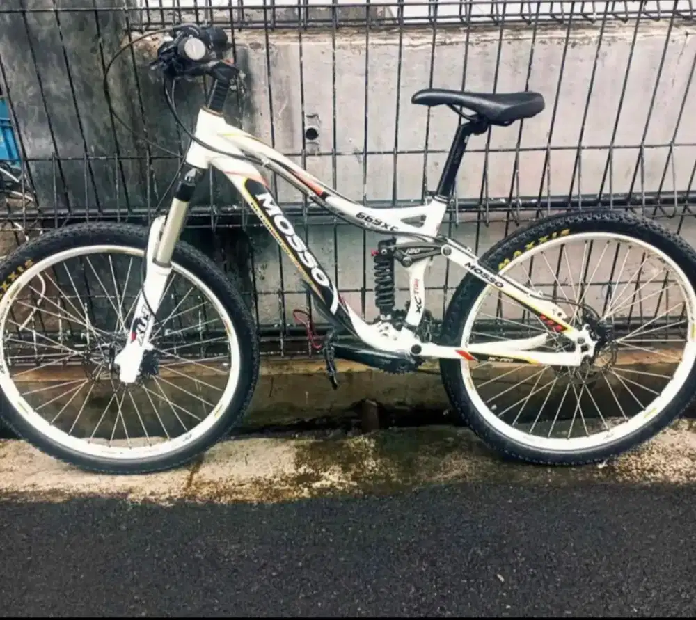 SEPEDA MOSSO XC TRAIL 669 XC