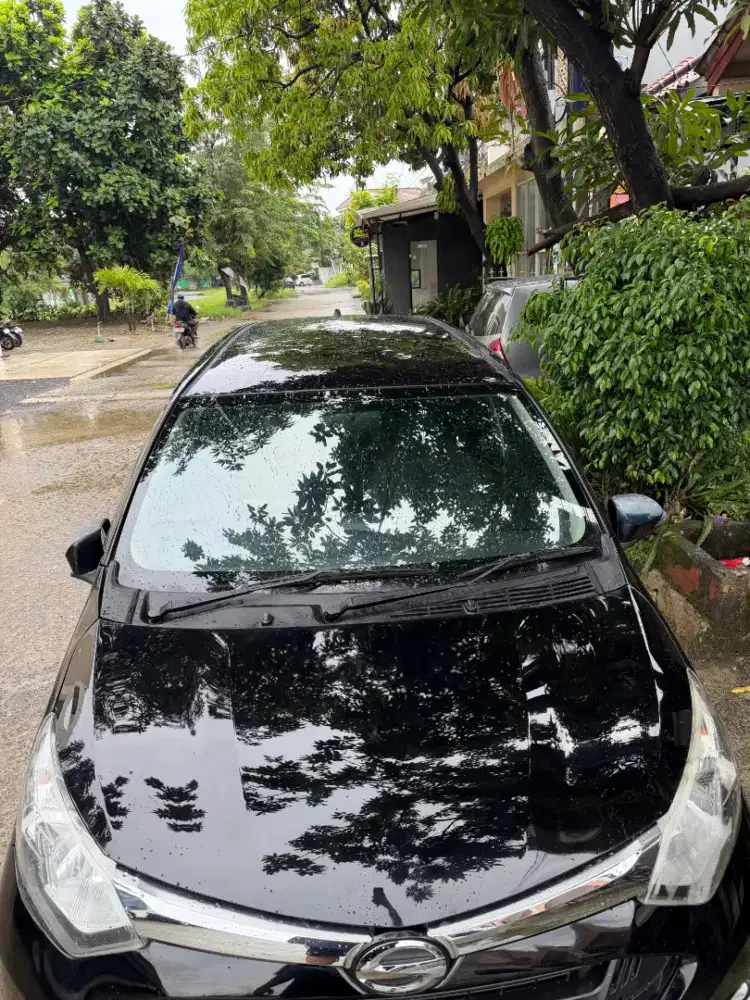 Daihatsu Sigra 1.2 R Deluxe MT 2018 Hitam