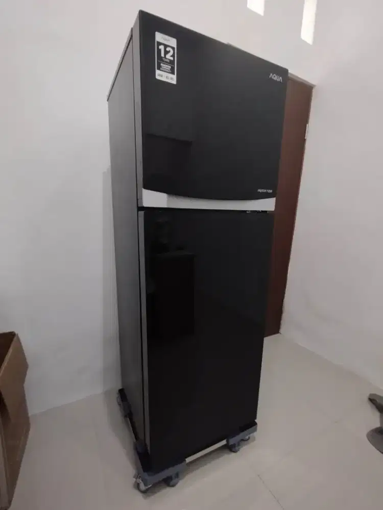 Dijual Cepat! Kulkas Aqua AQR-D275 (Bekas)