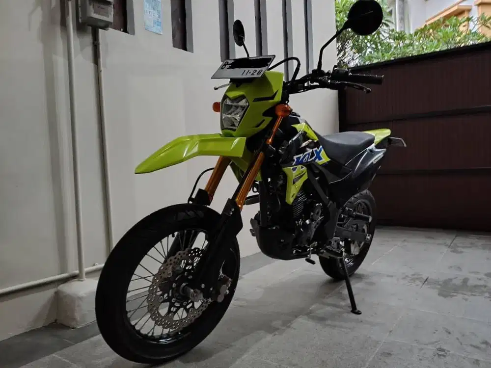 Jual KLX 150 SM / Dtracker Tahun 2023