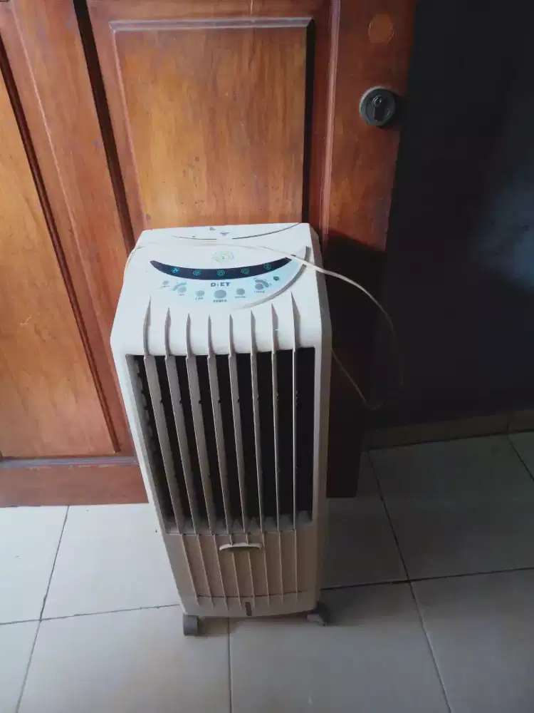 AC mini dingin bekas