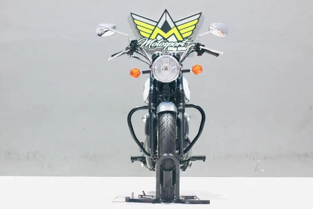 Kawasaki w250 2019 estrella like new MT25 CBR 250 versys 250 Z250