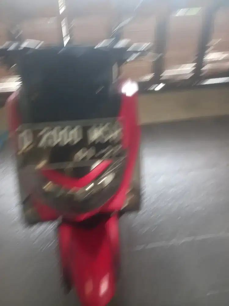 Yamaha Nmax no pol cantic 2017