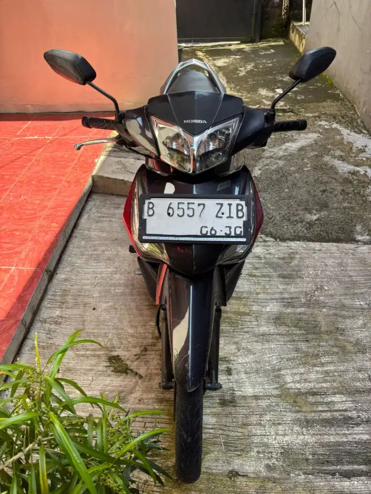 Dijual Honda Supra x 125 Helm in 2014