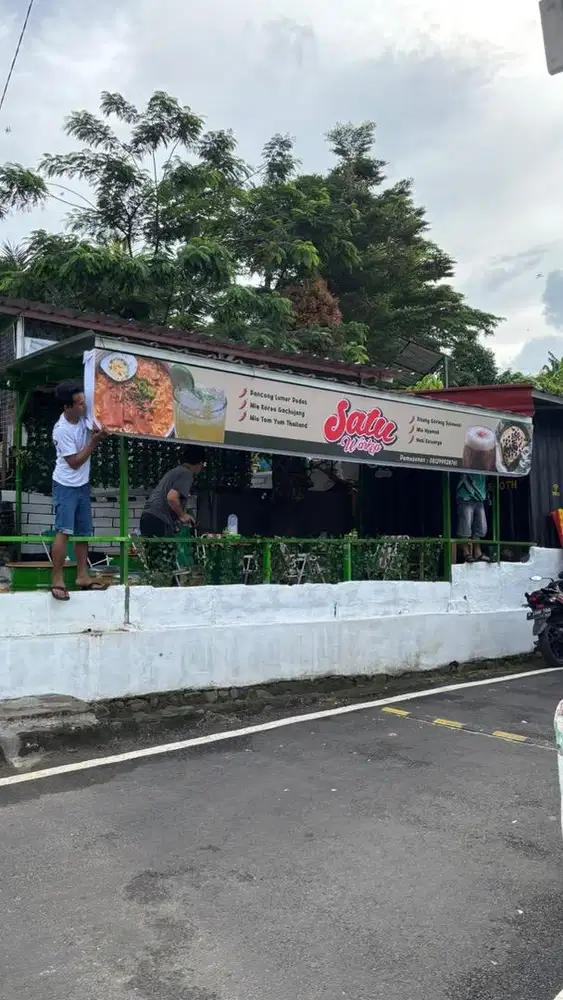 Dibutuhkan barista wanita