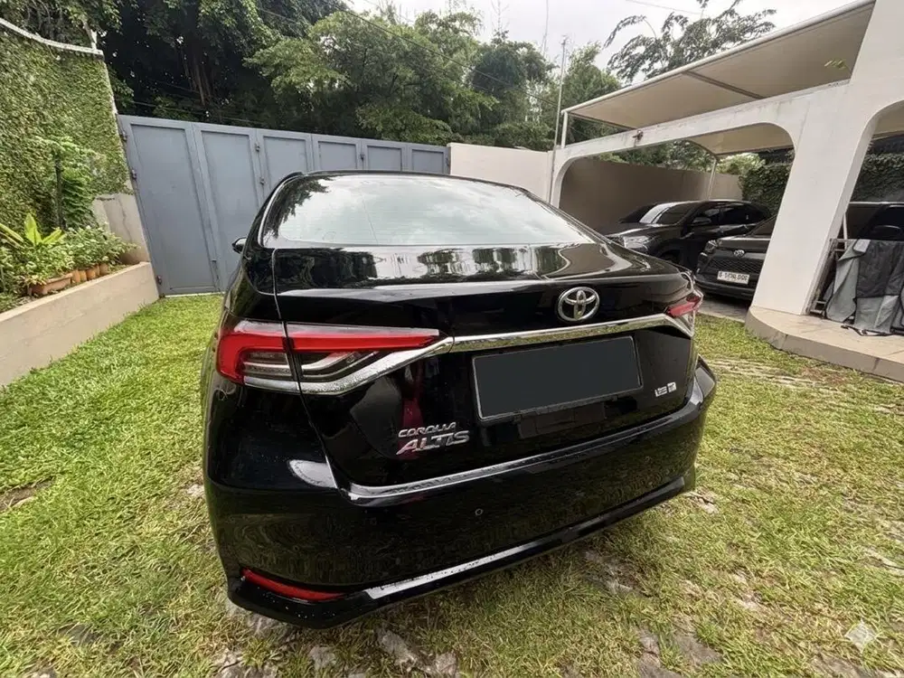 Altis 2023/2022, Low Km