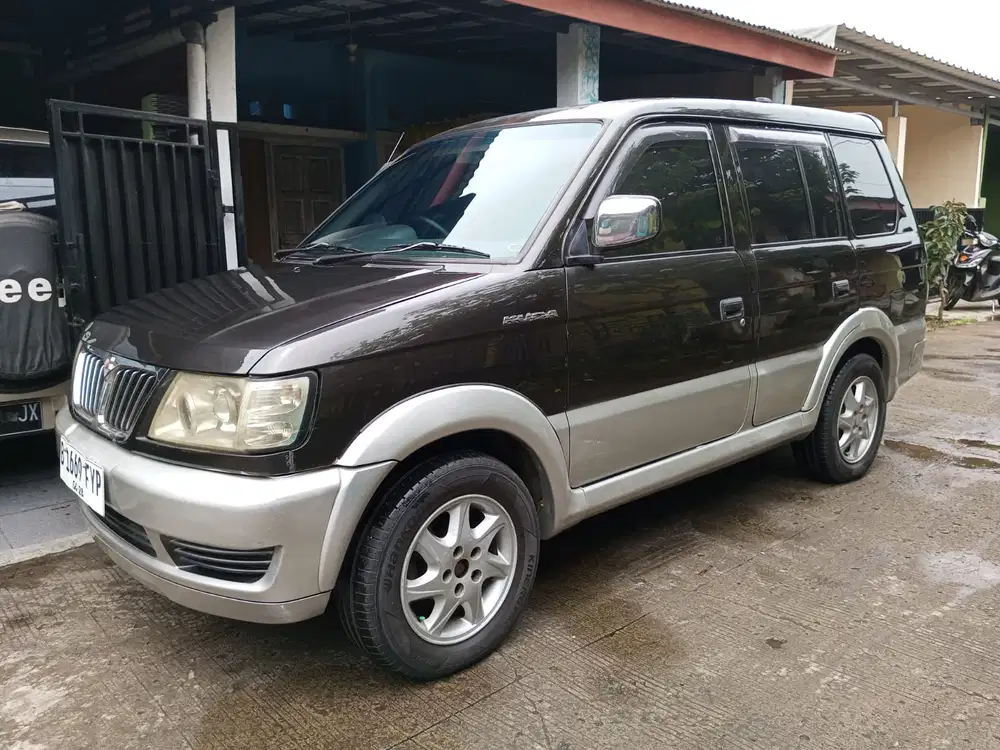 Mitsubishi Kuda 2003 Bensin