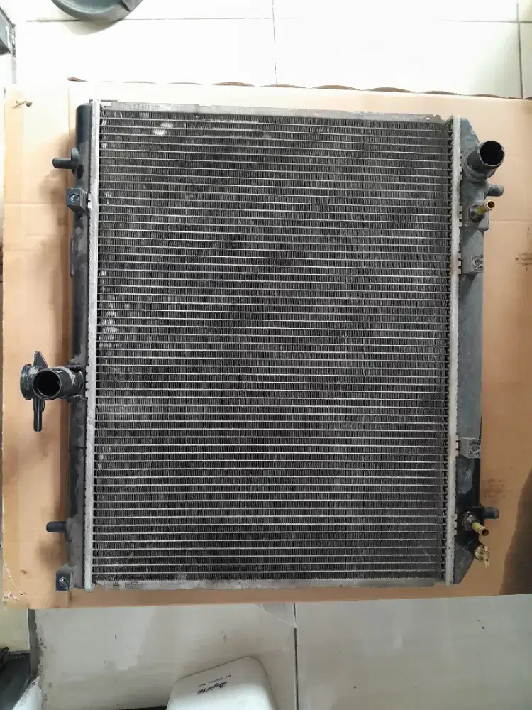 Radiator Avanza Old 2011