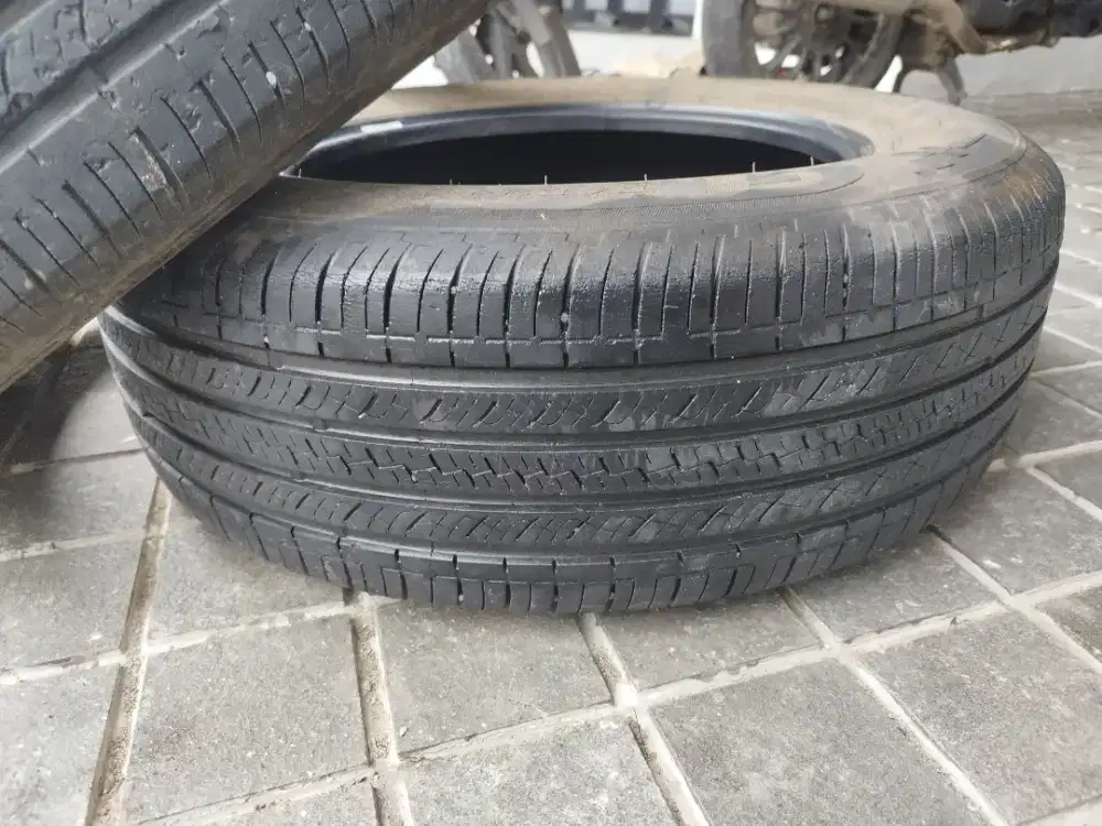 Ban GT Radial - Savero SUV - 215 65 R 16
