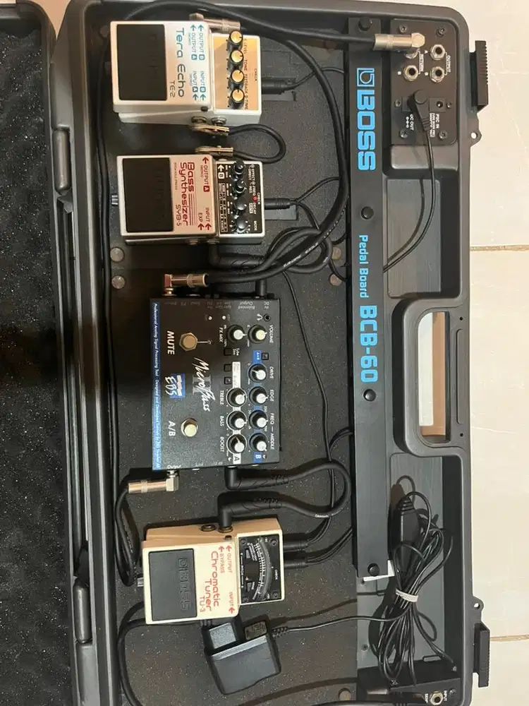 Pedalboard BOSS BCb-60 ori