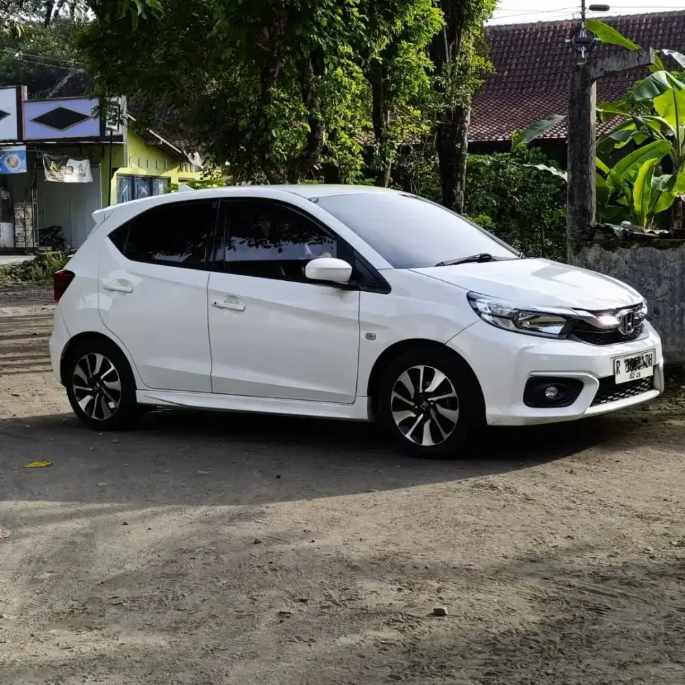 Dijual Honda Brio Th. 2019 E MT