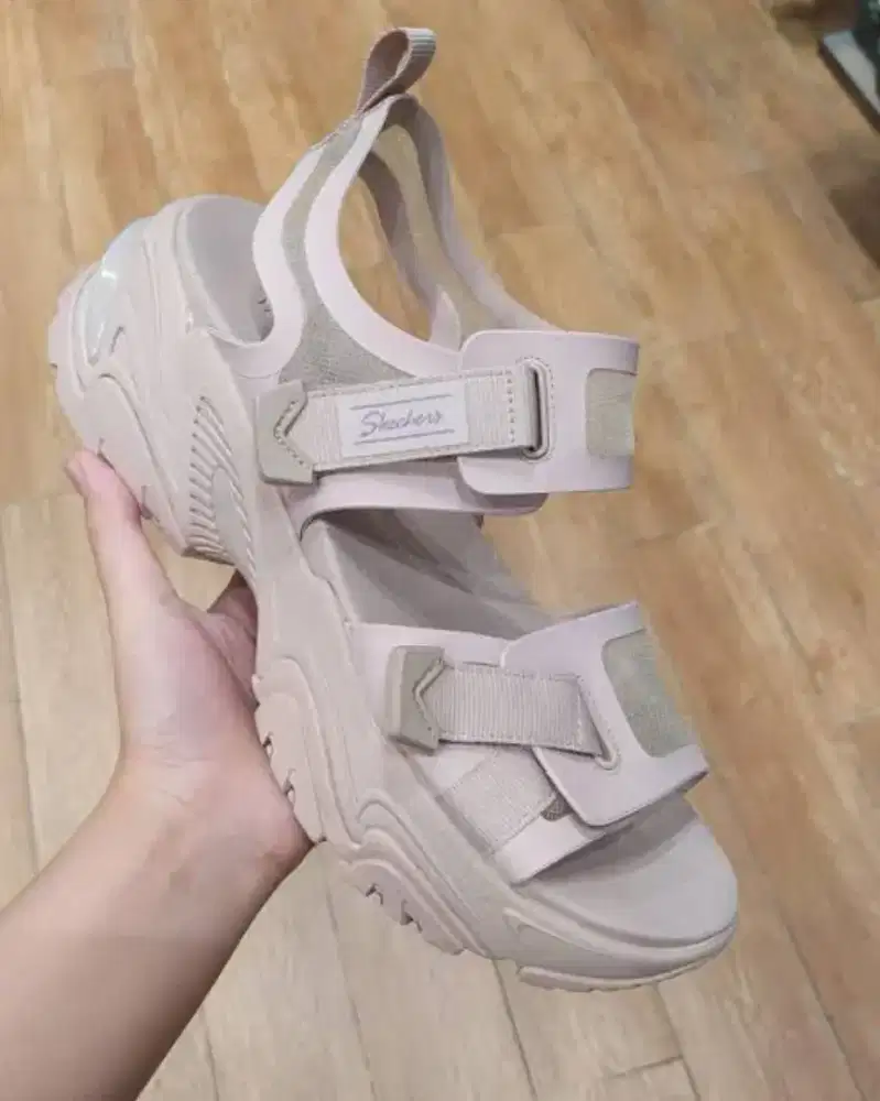 Sandal skechers wanita original