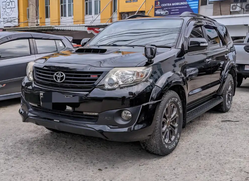 Fortuner TRD VNT matic 2014 Diesel istimewa dp 50 jt