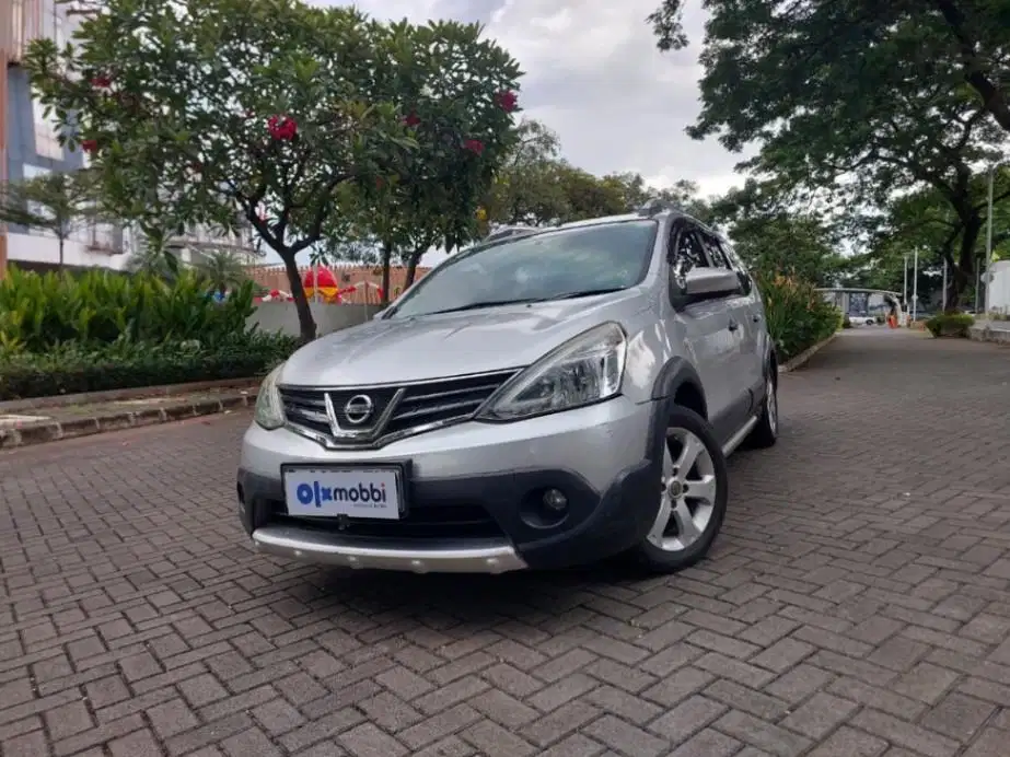 KM Low Pajak Hidup Harga Murah Nissan Grand livina 2014 TYOS