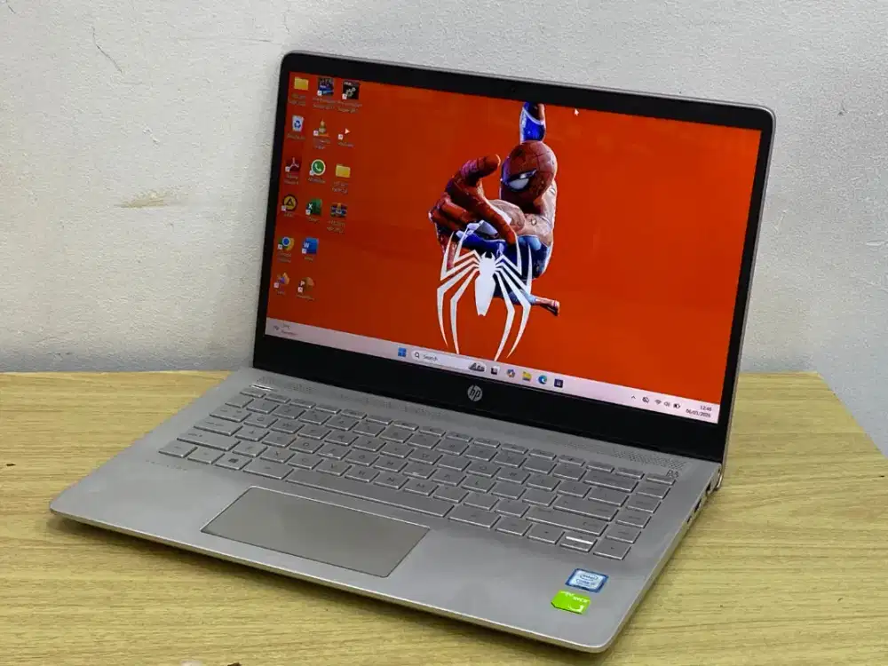 HP Pavilion 14-bf0xx  Core i5-7200U RAM 8GB SSD 256GB NVIDIA 940MX