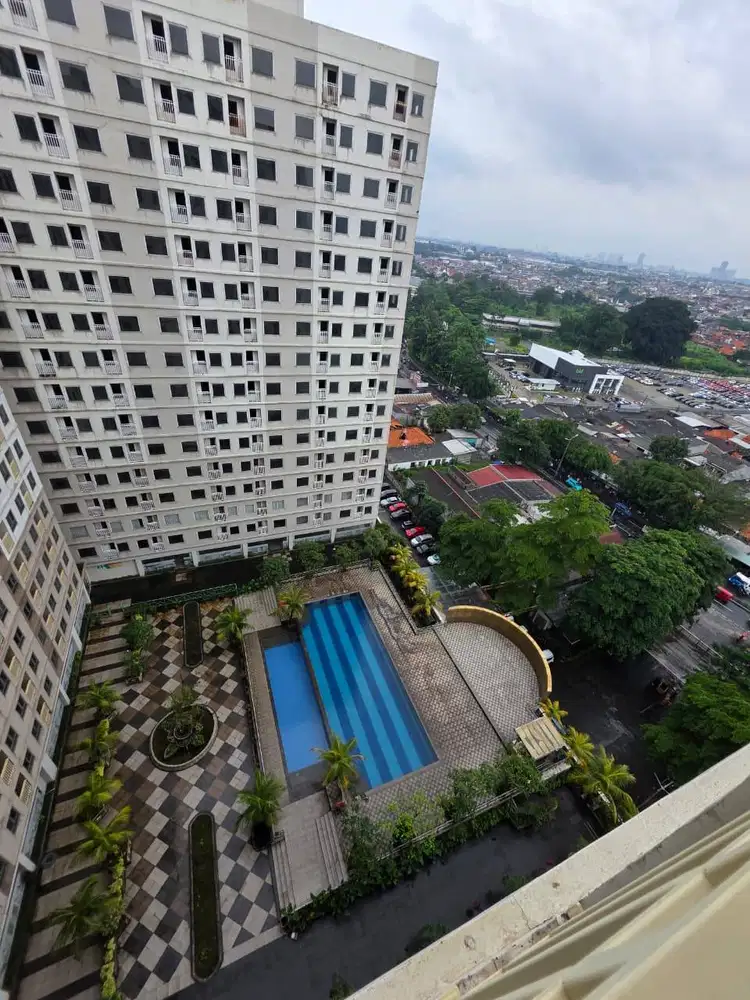 Jual Cepat (BU) Apartemen Titanium Square 2BR – View Pool – Harga Belo