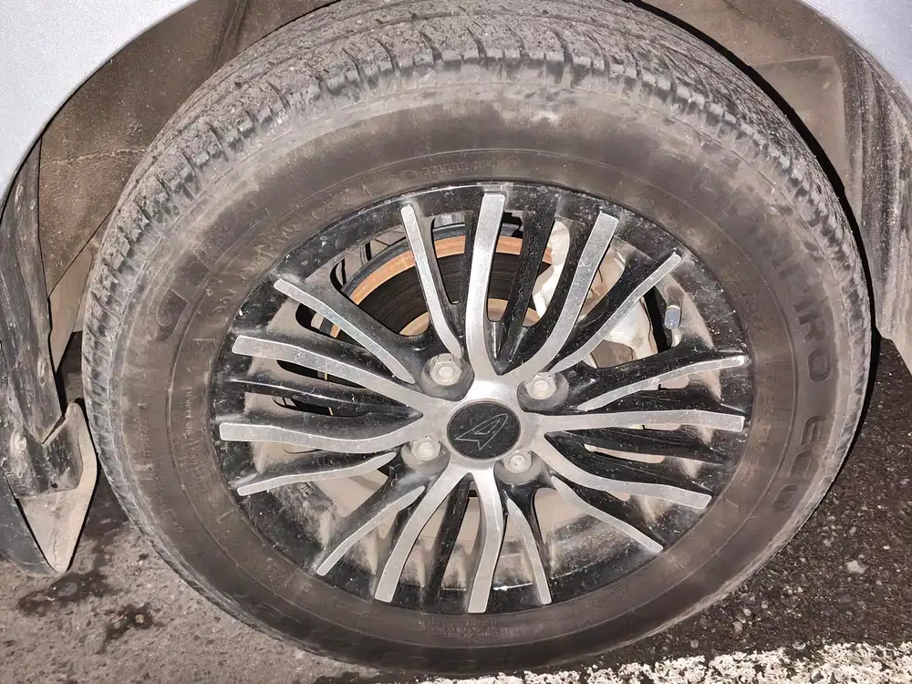 Daihatsu Sigra 2024 Bensin