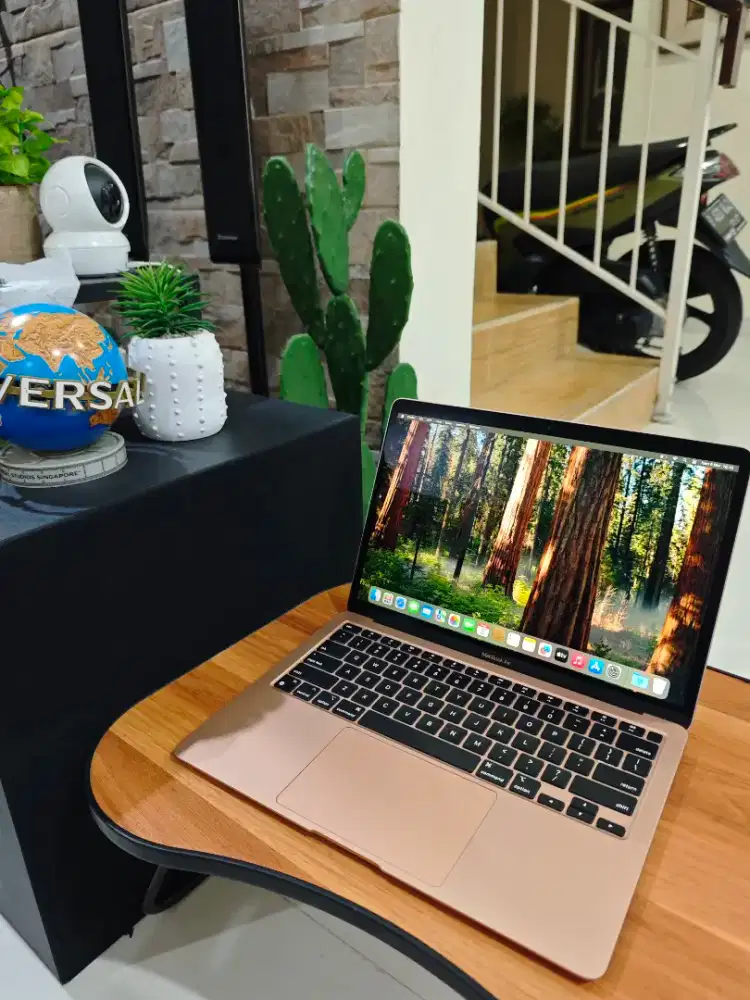 Laptop MacBook Air M1 8/256 Ex Ibox